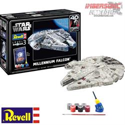 STAR WARS MAQUETA  MILLENIUM FALCON REVELL escala 1.72 cód.05659
