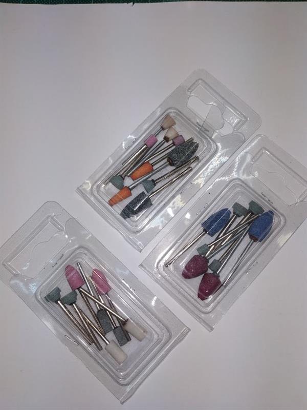 CONJUNTO PIEDRAS PARA DEBASTADO MINI TALADRO CÓD8999999